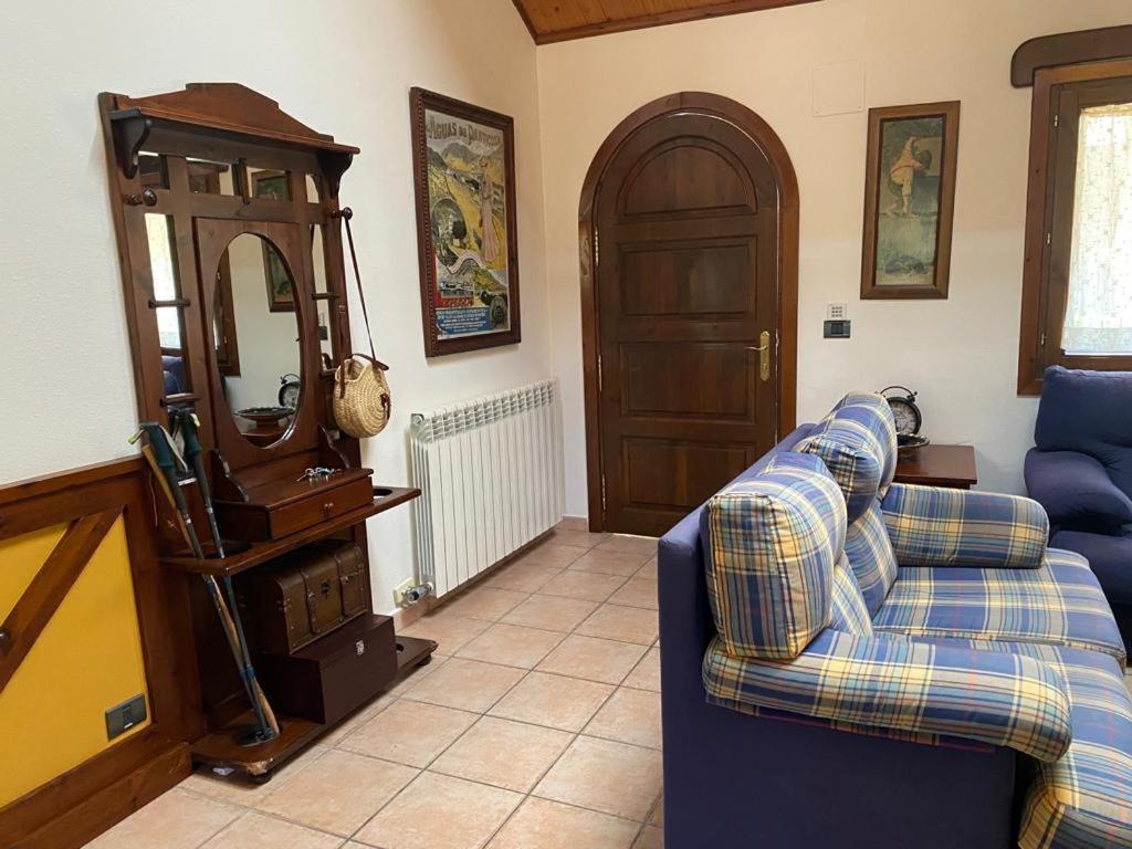 Casa Belius Villa Biescas  Buitenkant foto