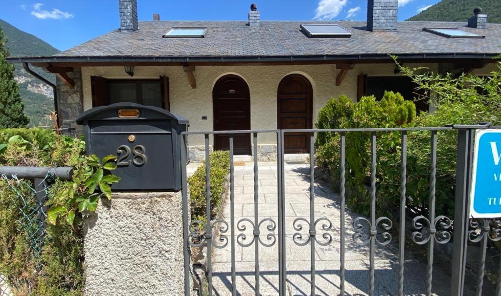 Casa Belius Villa Biescas  Buitenkant foto